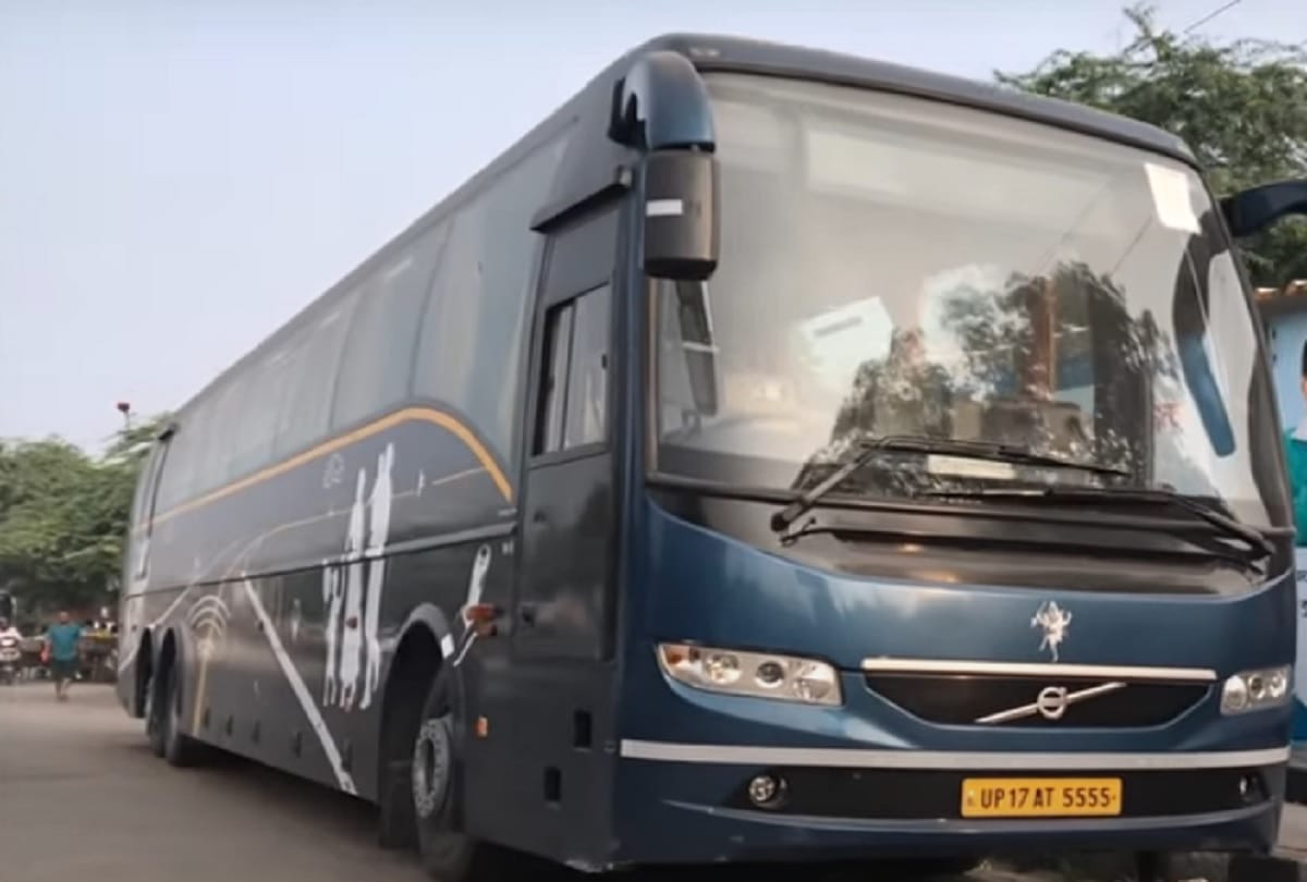 Delhi To Lucknow AC Bus :  between Delhi and Lucknow every two hours from today