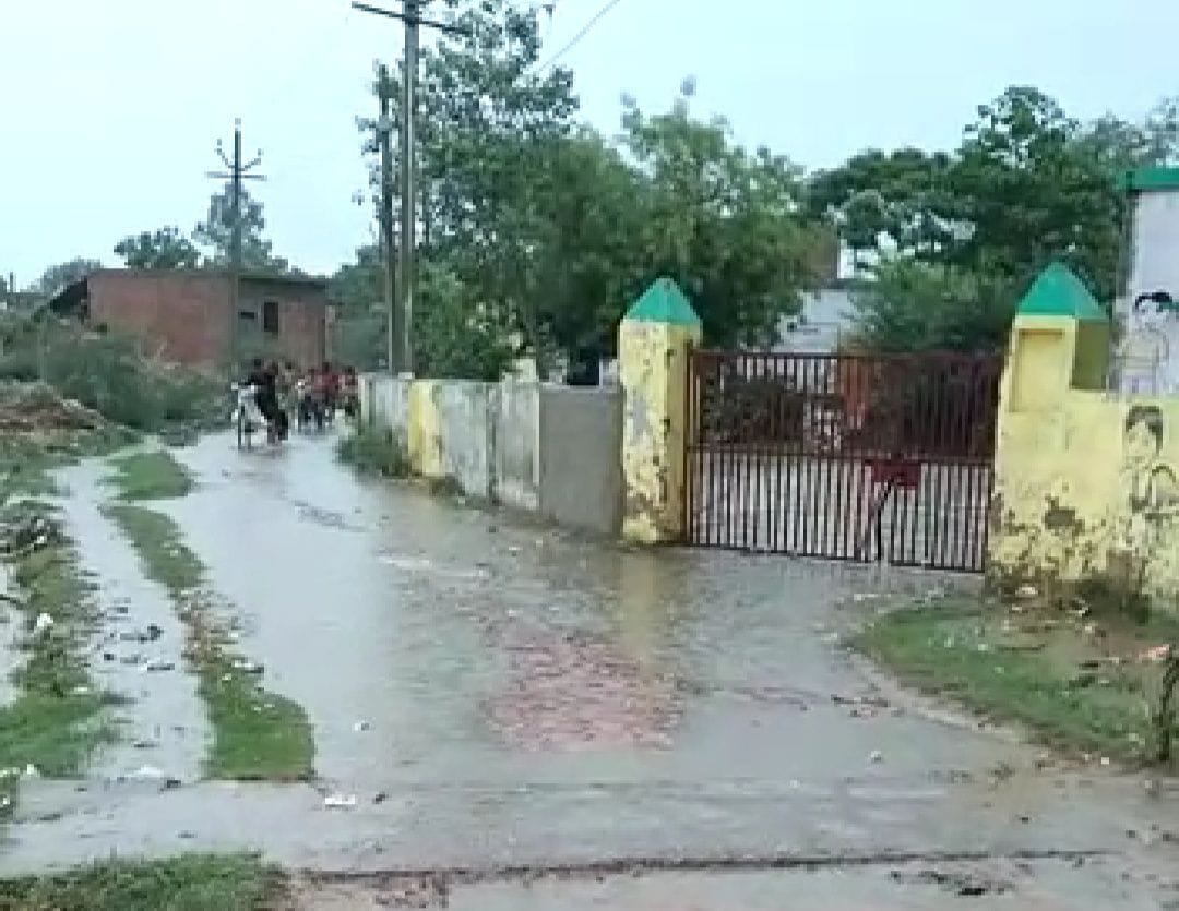 Junk rain, woes increase due to waterlogging