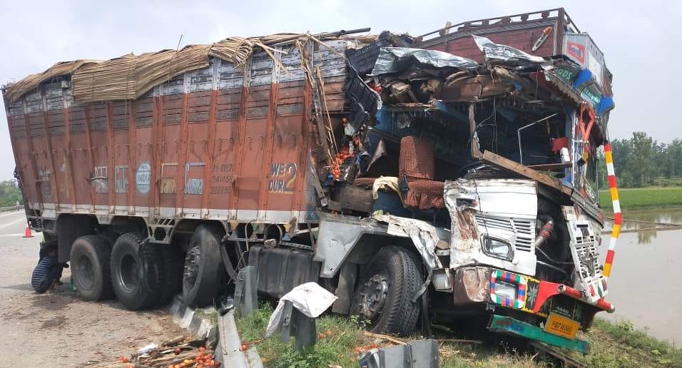 Confronted with truck and private bus on highway