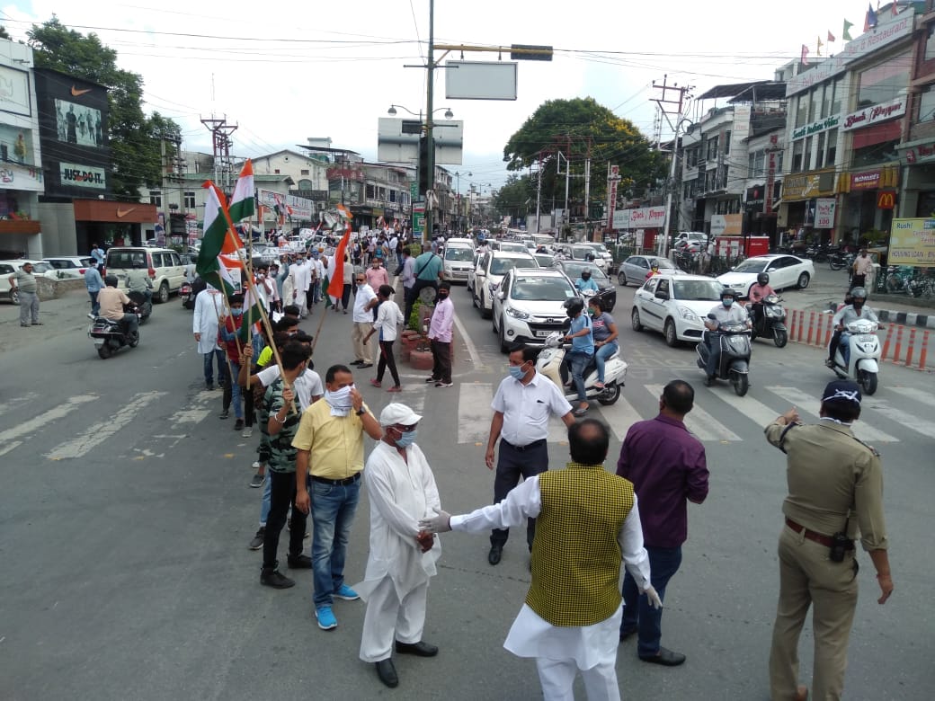 dehradun news: congress protest on petrol diesel price hike today
