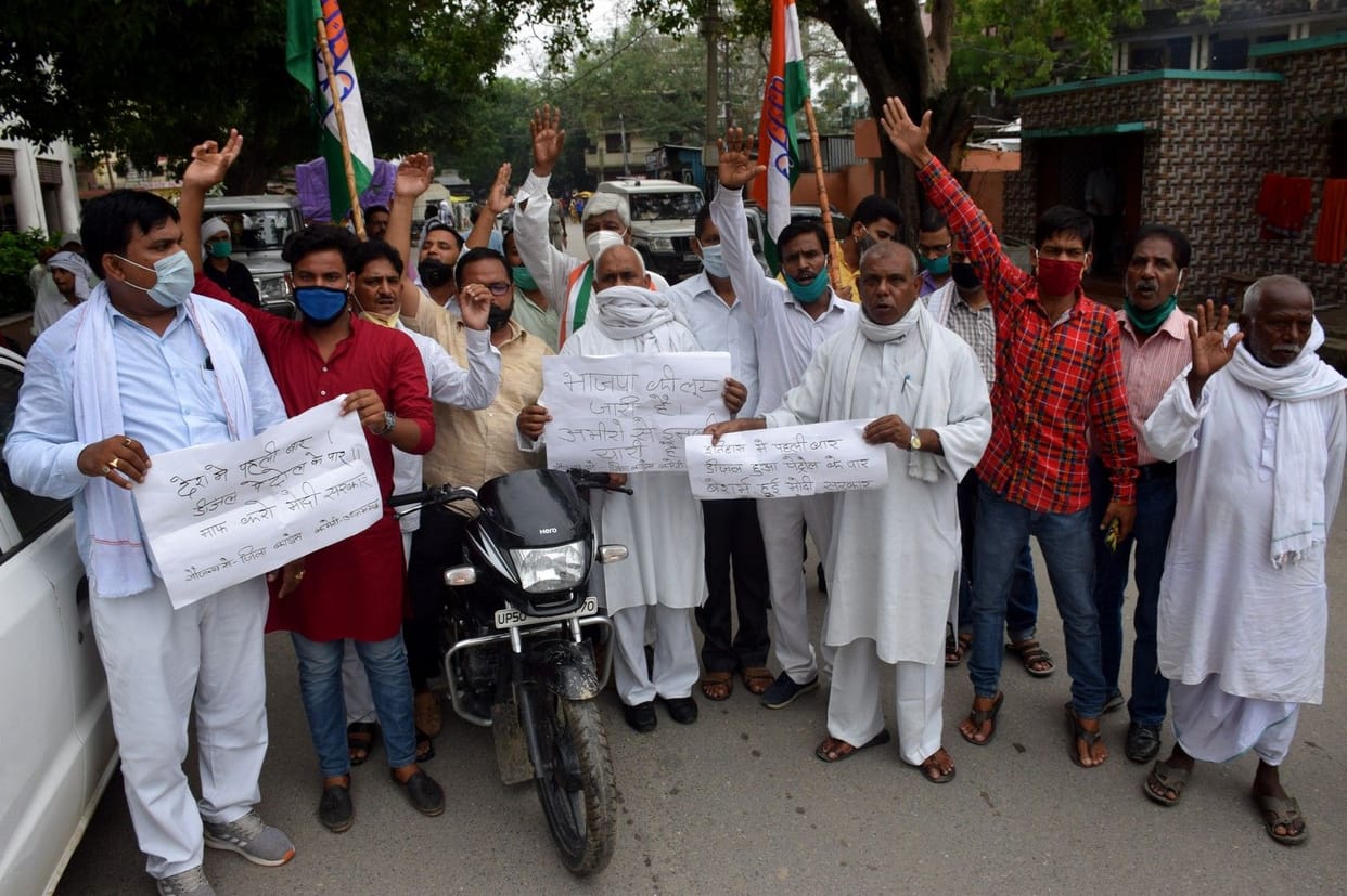 Congress demonstrated on the increase in the price of petroleum products