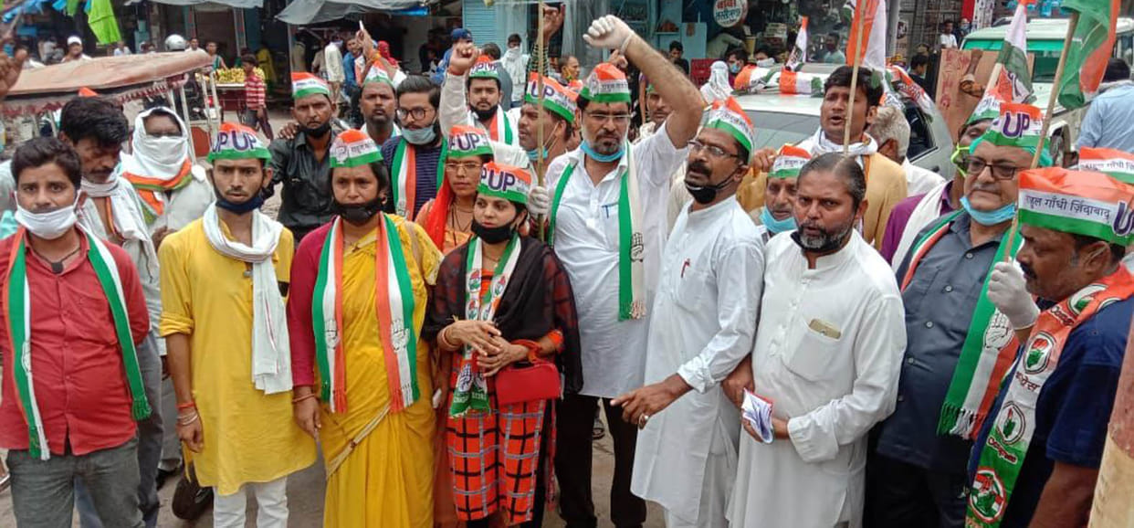 Congress demonstrations on increase in fuel prices
