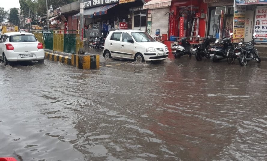 rain-waterlogging on roads