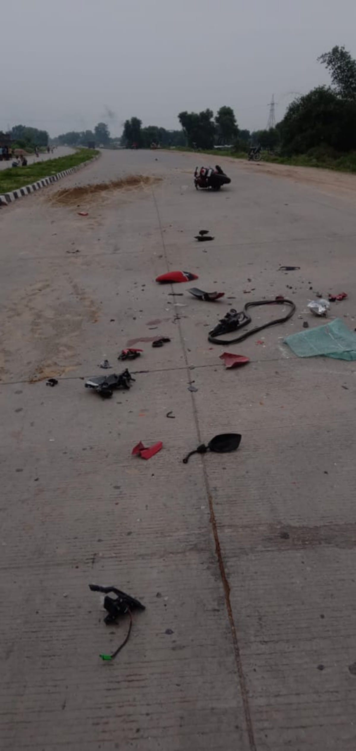 two brothers died after overspeed truck hit his bike in sonebhadra road accident