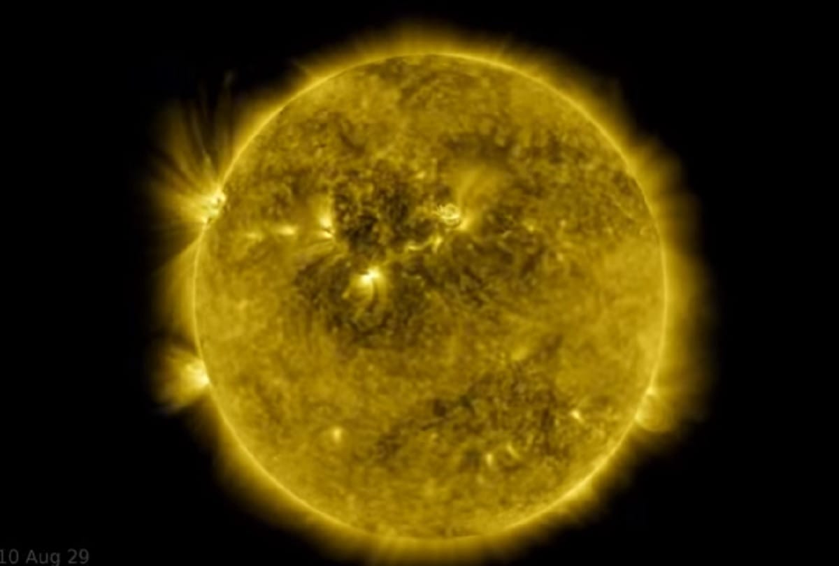 NASA continuously monitors the sun for a decade, now share amazing time lapse video with data