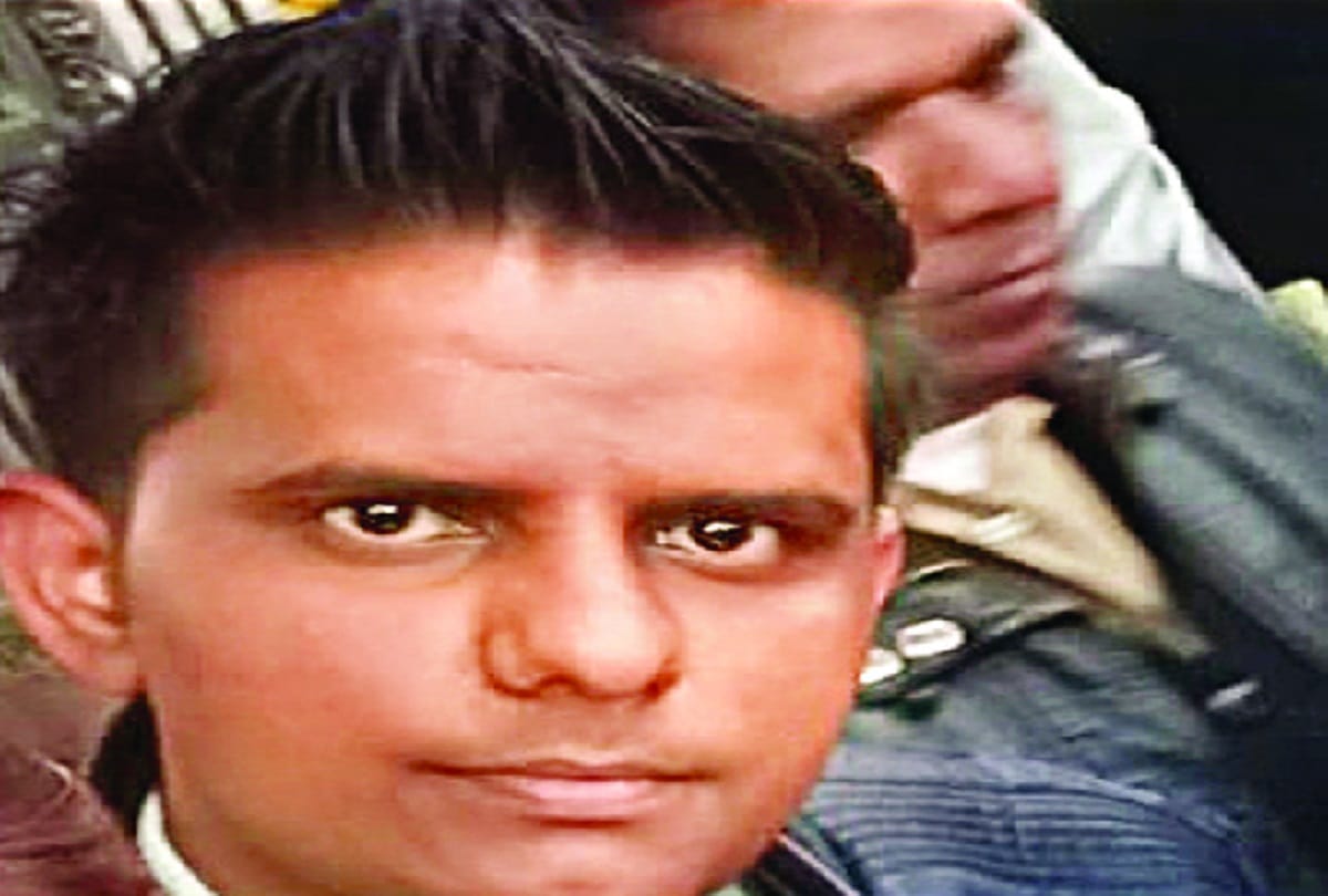 Youths arrested for cheating 1 crore from more than 500 people on the name of job