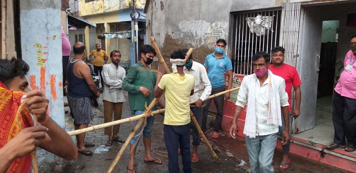 people trying to save from corona virud