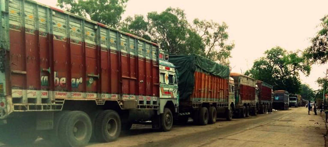 13 sand truck trucks caught