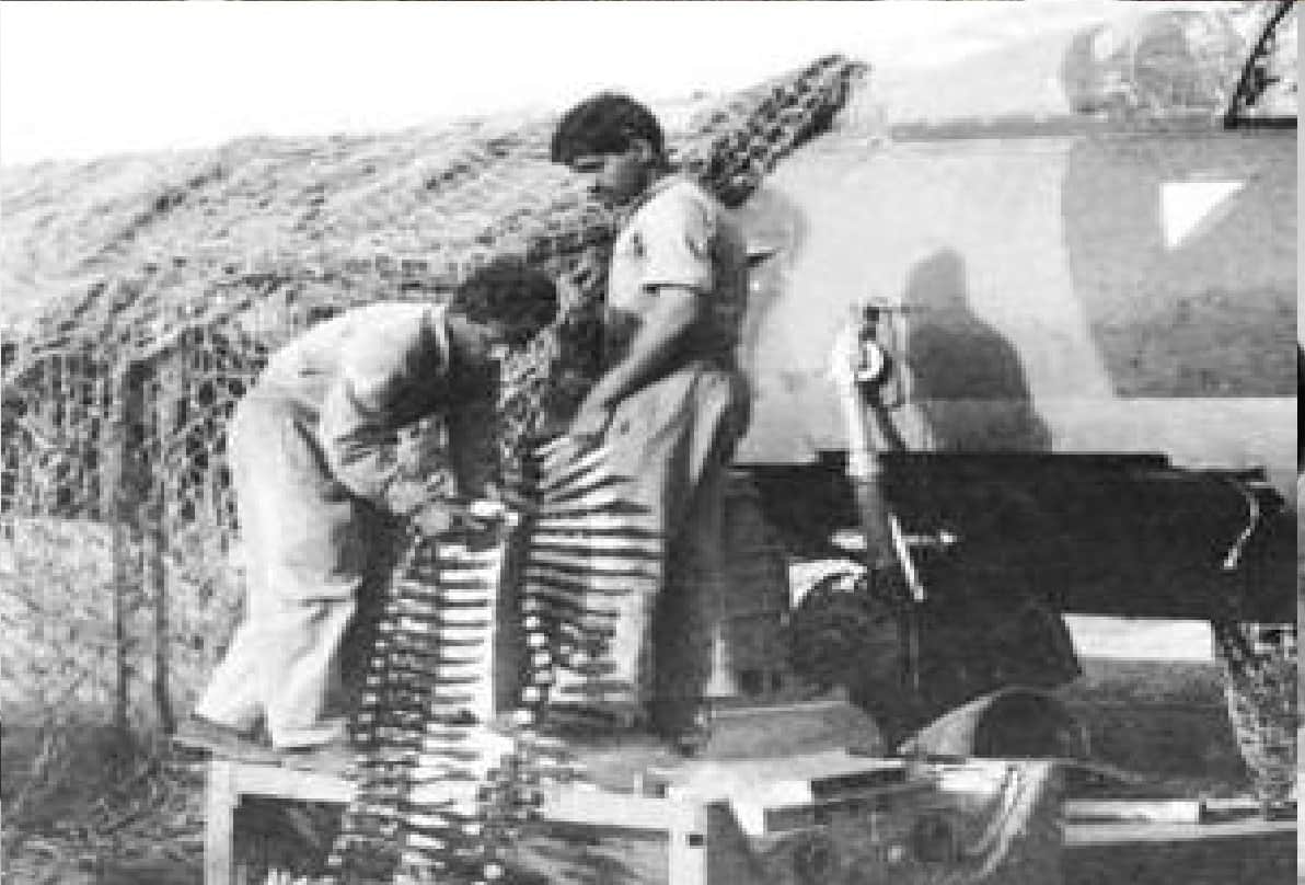 INDO PAK WAR 1965, When 4 jawans of the Indian Air Force broke Pakistan