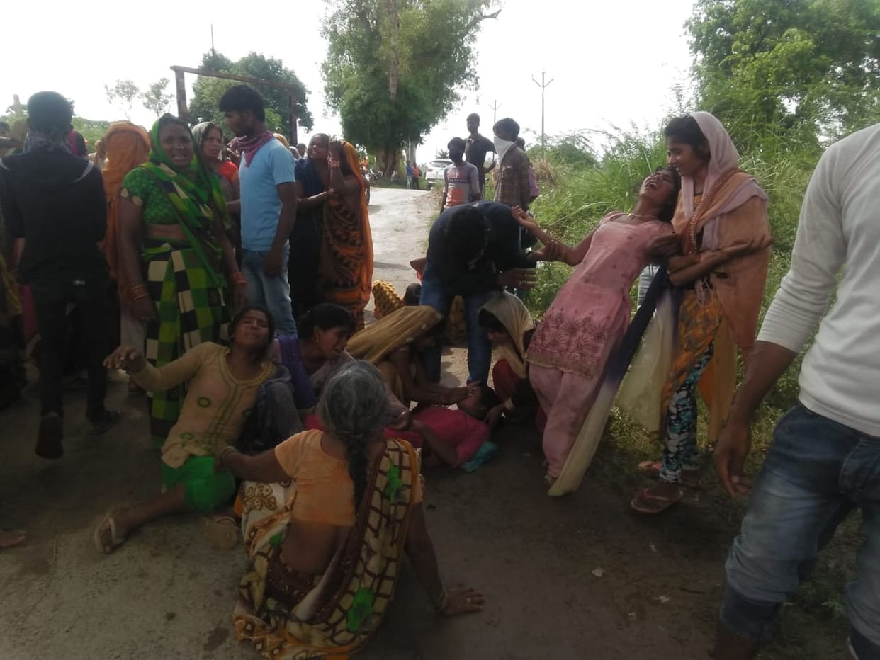Troubled by economic tightness, uncle and nephew cut his from goods train in fatehpur