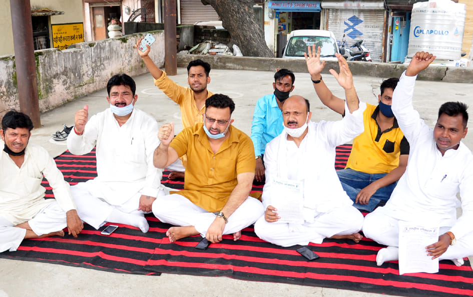 Rallod staged protest against increased oil prices