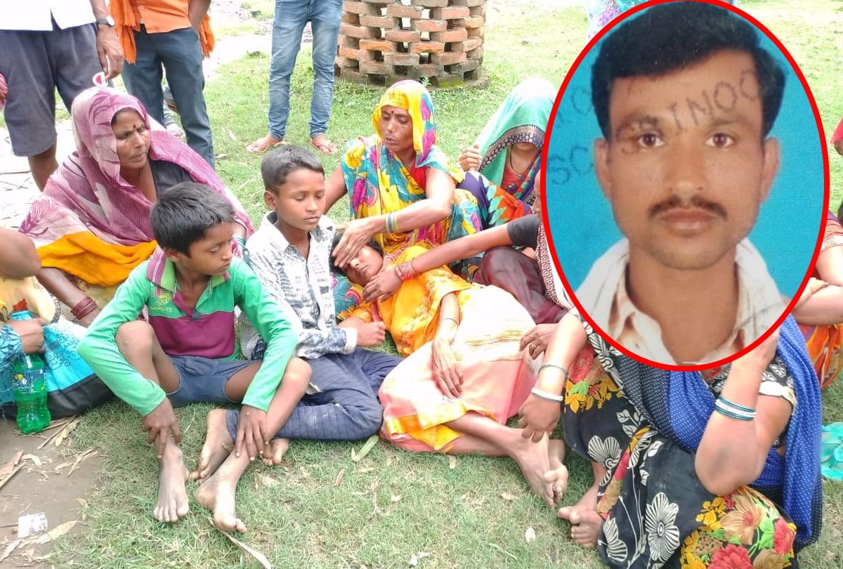 labour died after beaten and pesticides by miscreants in Maharajganj