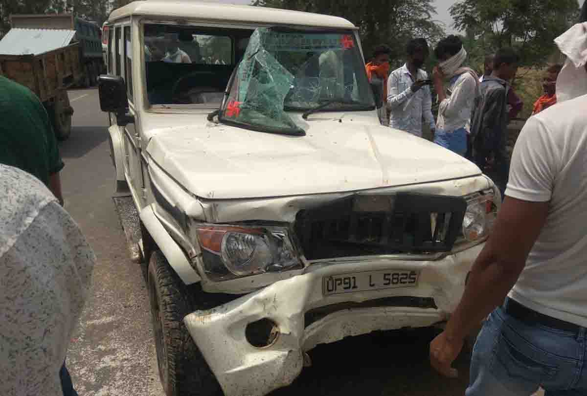 three vehicles collide in hamirpur, two died