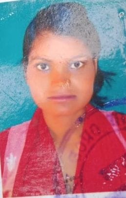 tired of her susbands torture the married woman juped into the well and died