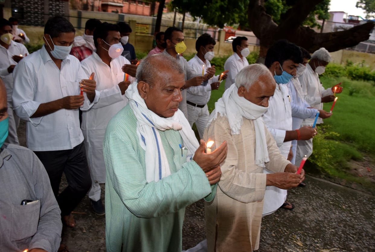 Congressmen celebrated Salute Day, salutes martyrs
