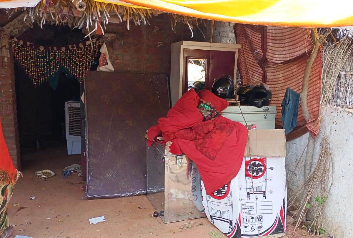 groom was waiting for Varmala, the bride died in kannauj