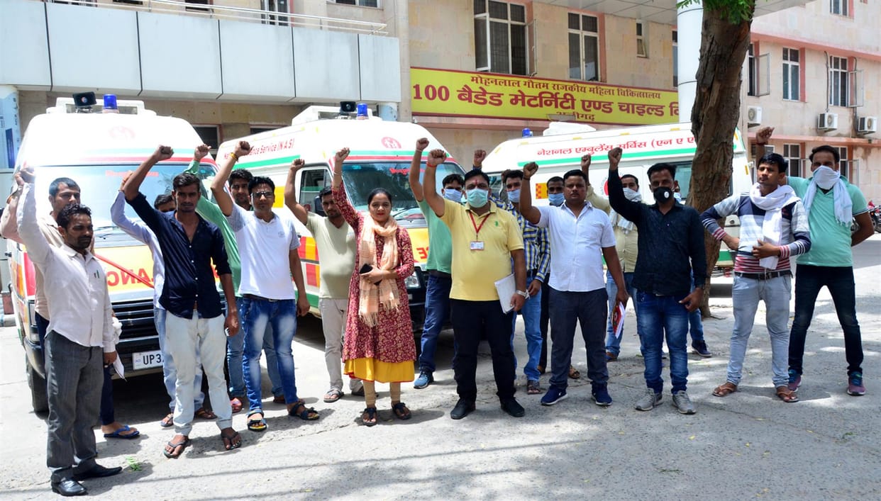 Ambulance personnel on strike for eight-point demands