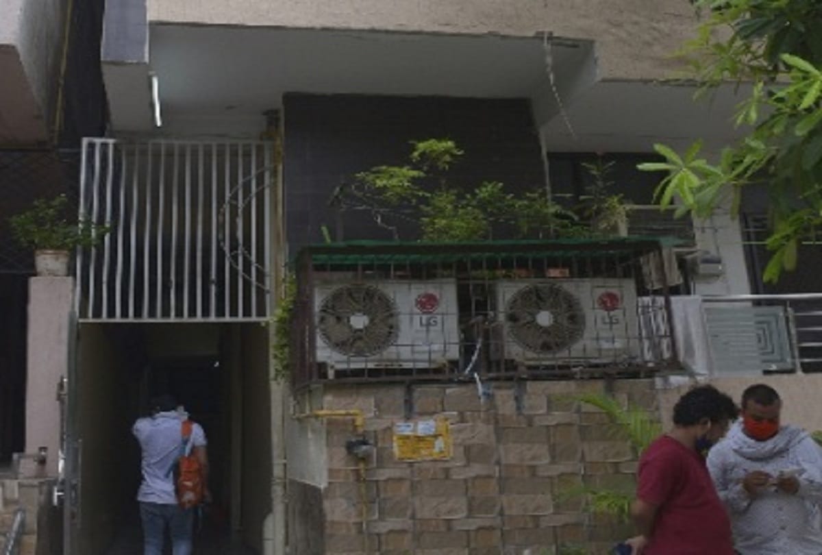 couple commits sucide in ghaziabad indirapuram New revealing from post mortem report