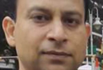 doctor vinod tiwari answered the questions of patients
