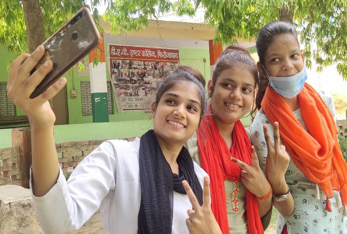 UP Board 10th, 12th Result 2020 Firozabad Result Toper Kalpna Wants Become Dm