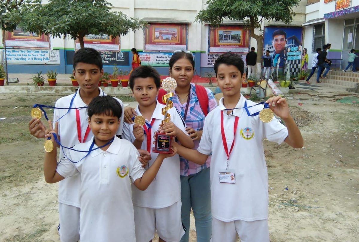 Story of brave and inspirational boy Won Gold Medal in School National Chess Competition in gorakhpur