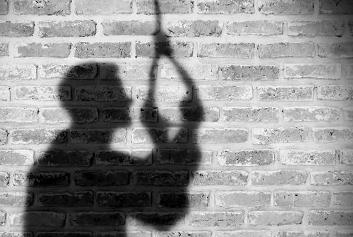 Junior Warrant Officer of Indian Airforce Commits Suicide