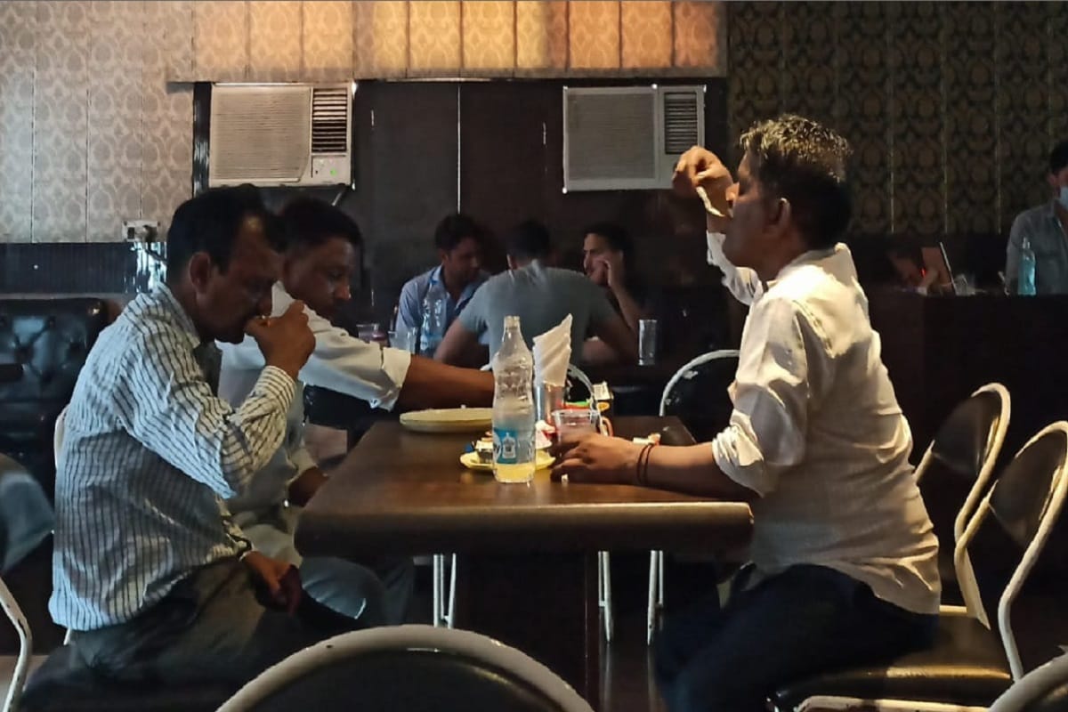 Excise raid on Hukum restaurant in Kanpur, action on two dozen shops