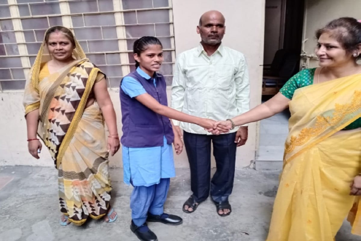 UP Board 12th Result 2020: Toppers of UP Board 12th and 10th Class from six district of Uttar Pradesh