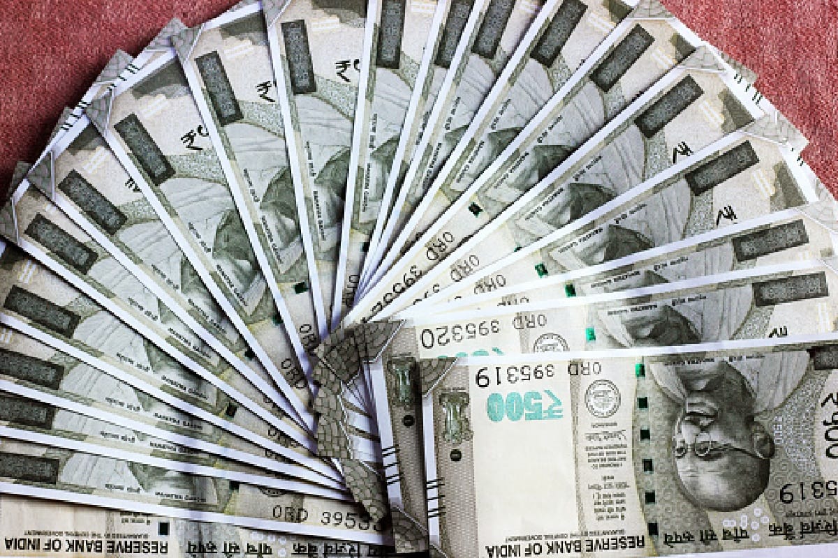 Vastu tips and remedies for wealth and prosperity