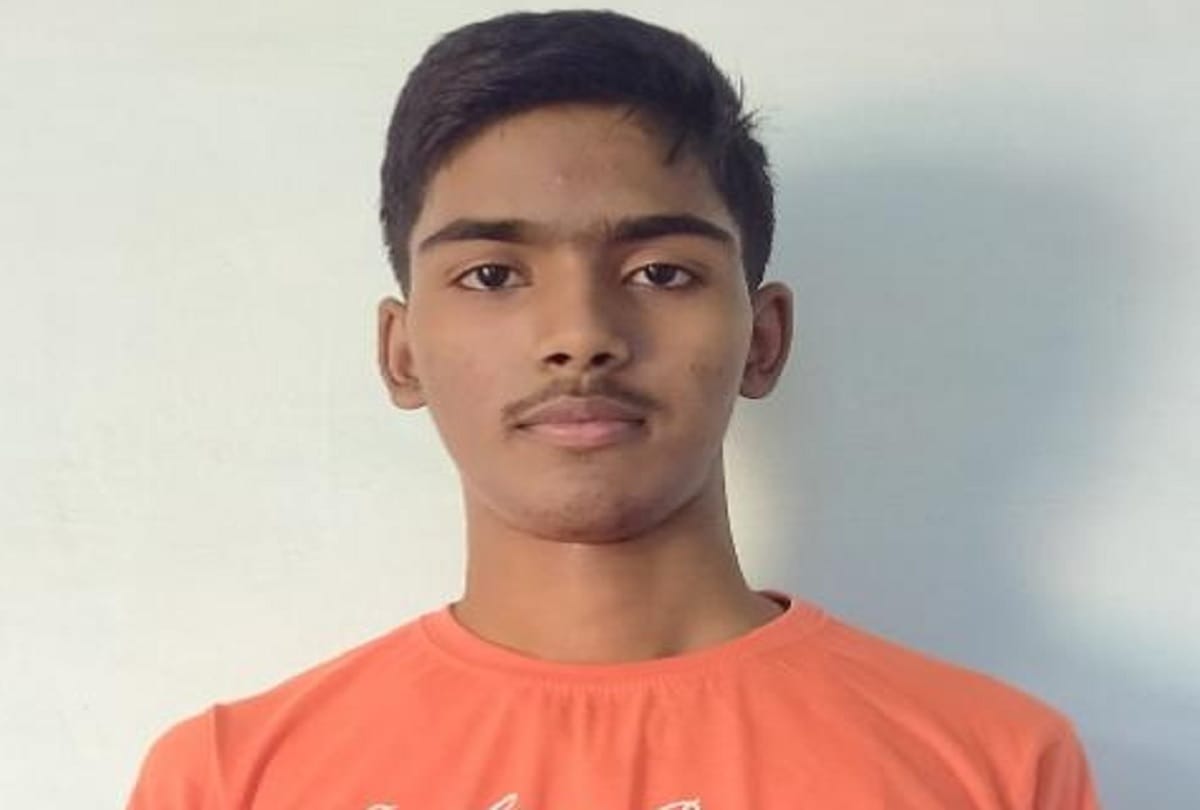 Aligarh Jwala Prasad Inter College student Shobhit Verma scores 9th rank in high school result