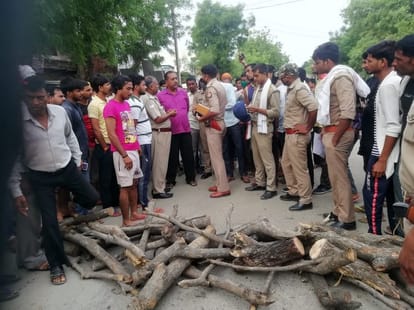 Youth beaten to death in alcohol drinking dispute in jaunpur up