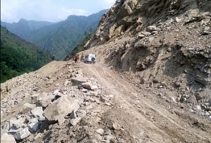 Uttarakhand News: Vehicles will not Run on Lipulekh road connecting China border till December 14