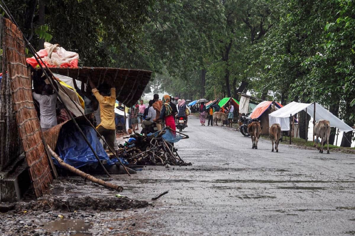 Center declares Assam floods as 'serious natural calamity', Himanta Biswa Sarma said - Center will give 90 percent of rehabilitation