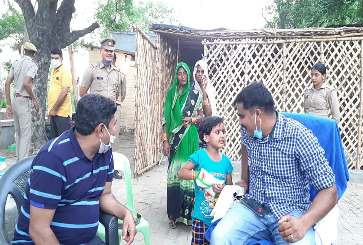 kidnapper Kidnapped five years old girl from Atrauli and left her in memari