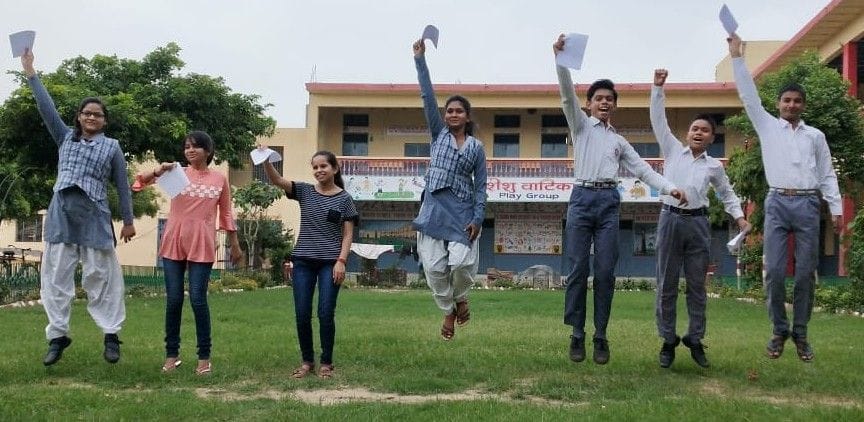 Hathras: Kajal in high school and first in intermediate