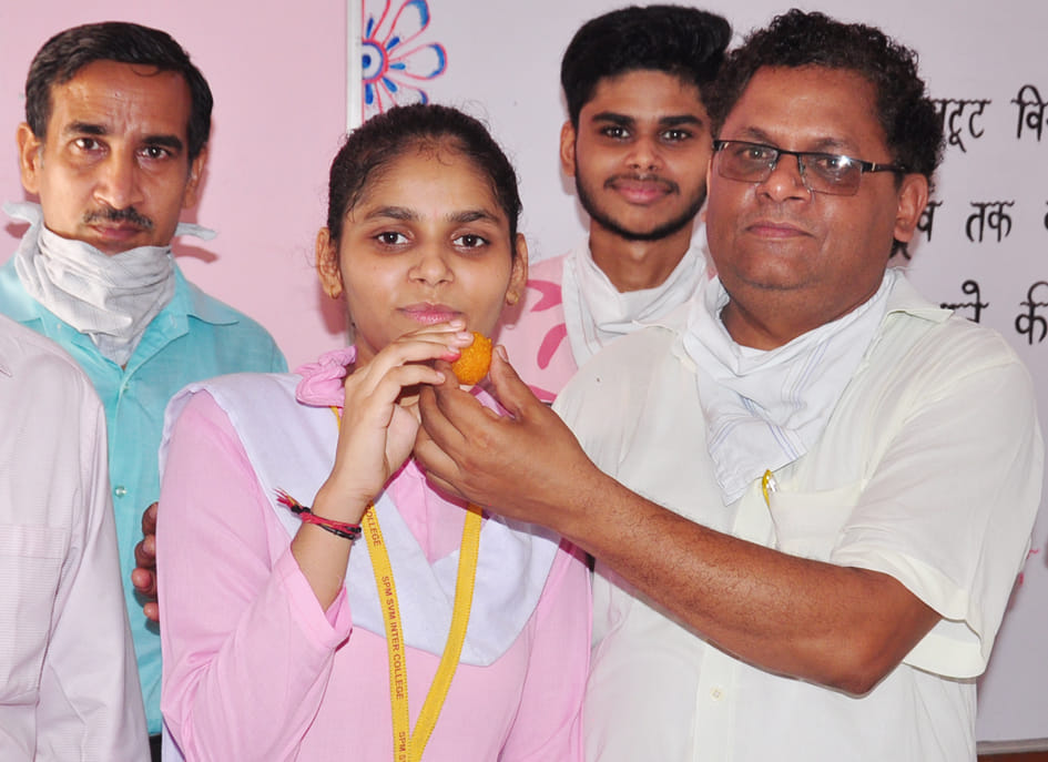 Divya wants to become an IAS officer