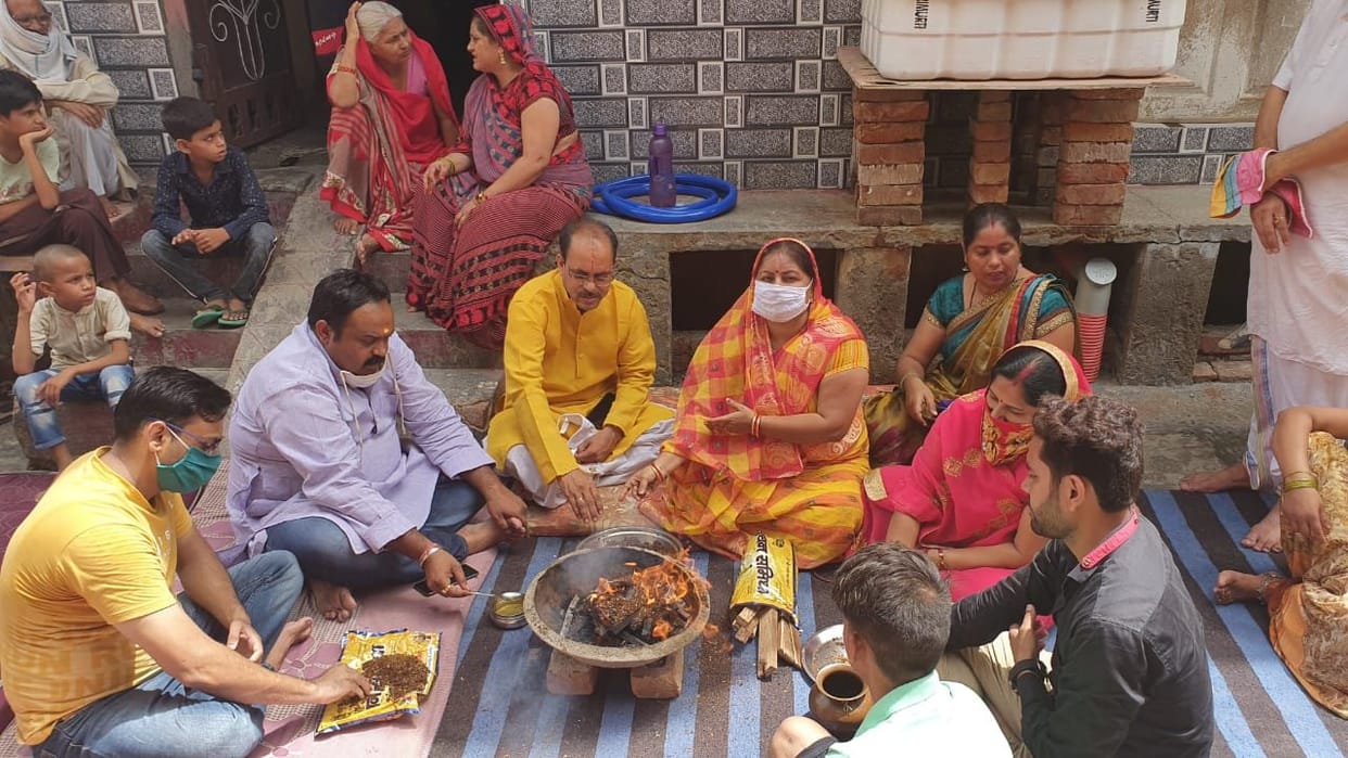 chaina, bycut, hotel, shaheed, shradhanjali