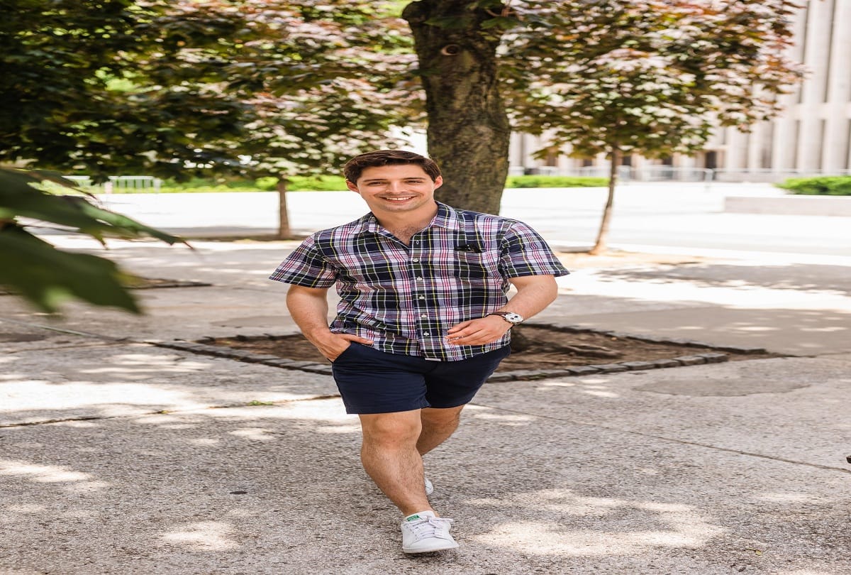 five style tips for short men looking tall
