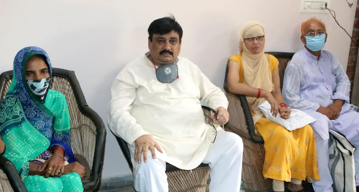 Aligarh: Husband forcibly married younger sister, then caused death of three