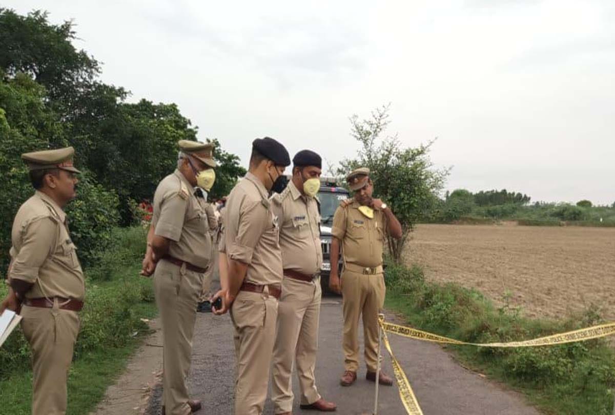 body thrown after killing the girl with a sharp weapon in unnao