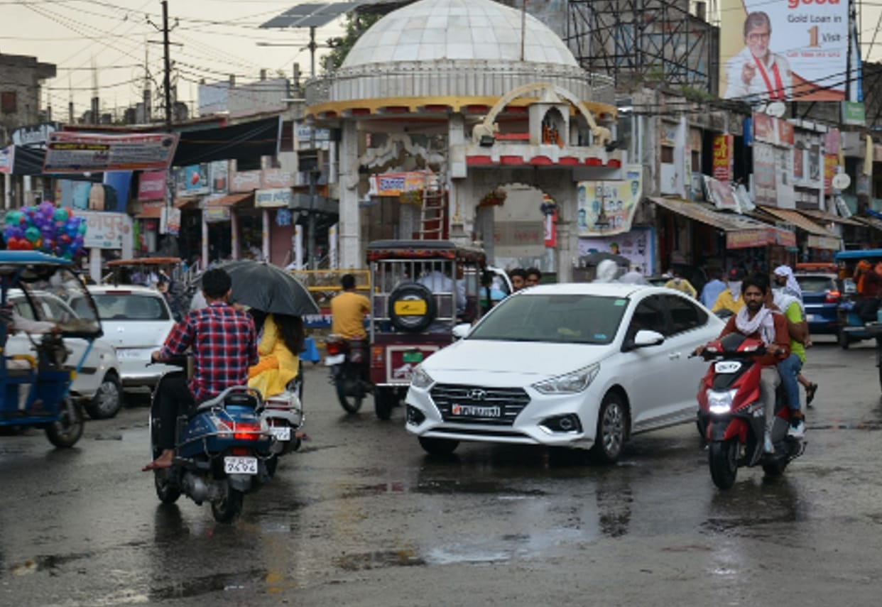 Rain with strong wind, relief