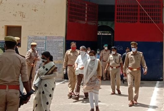 dj and ssp, jail inspection, woman bairak, mathura
