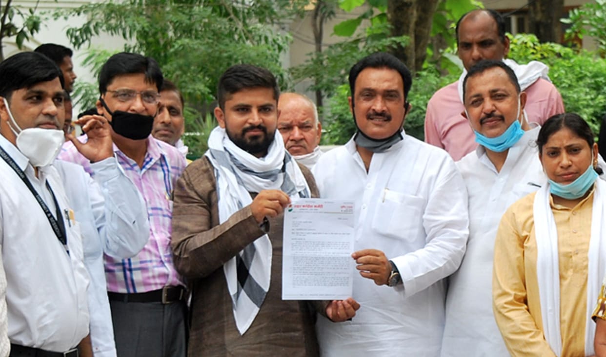 Opposition to rising prices of petrol and diesel