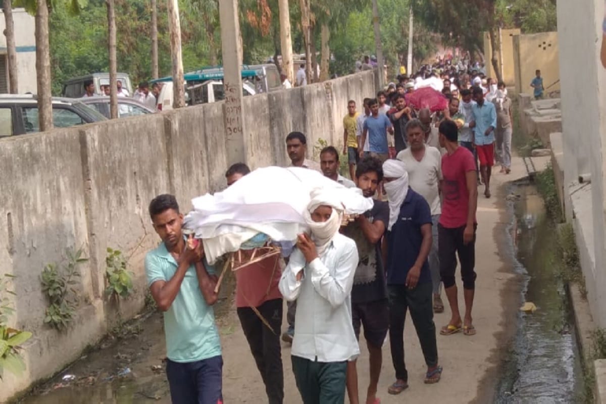 Accident News: Husband wife and son were cremated in a village of Shamli at today