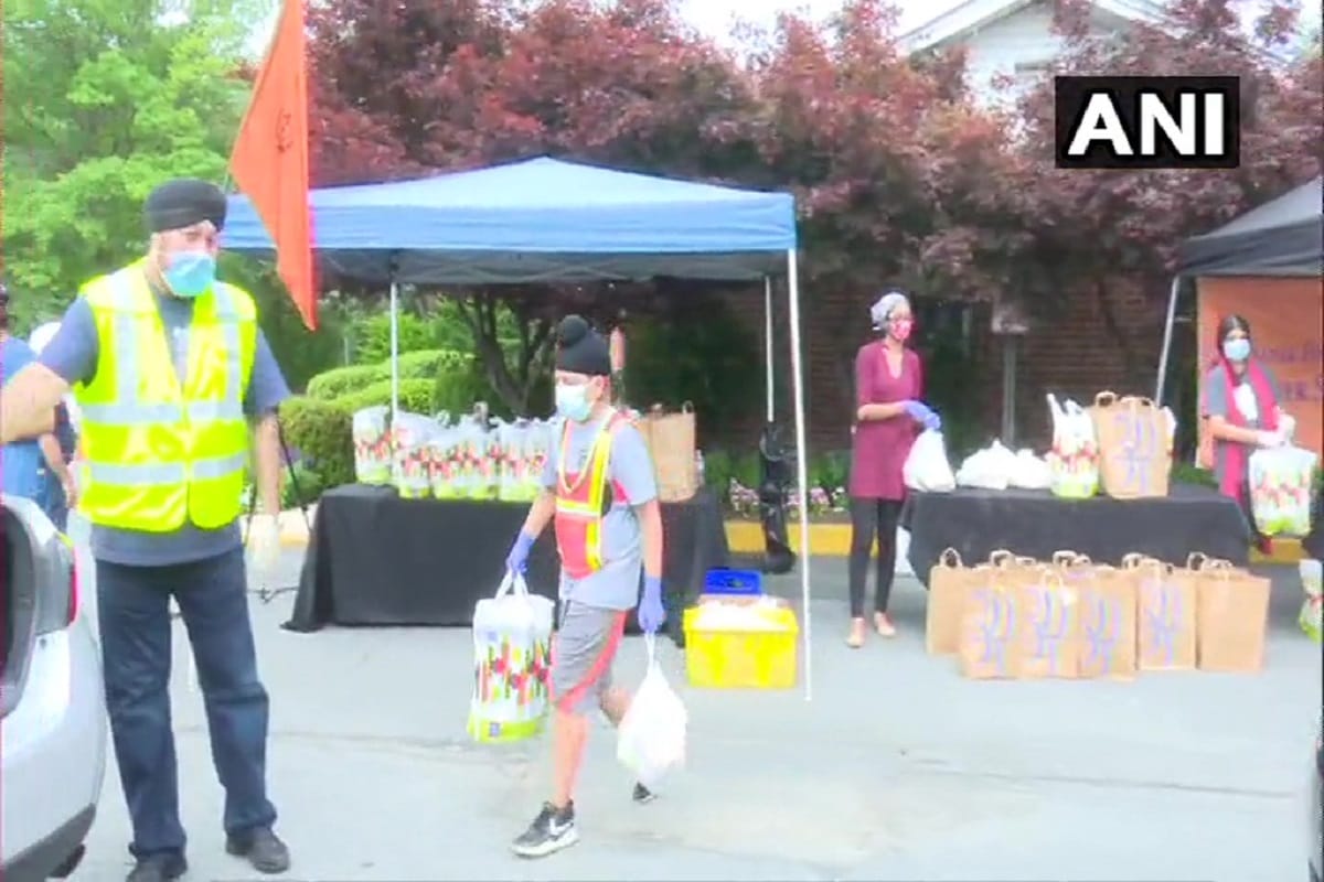 Sikh community hosts drive-thru Langar Sewa for Needy families in Washington DC  in Silver Spring