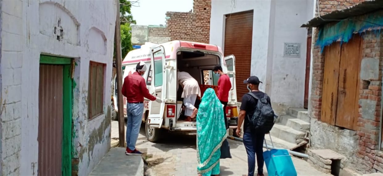 Hathras: 30-year-old man turned out to be Corona positive in Sahapau