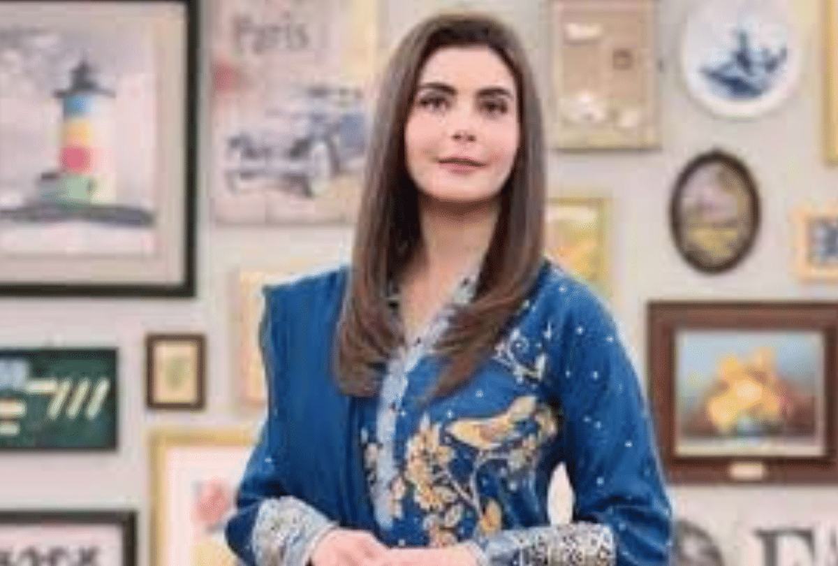 pakistan tv host nida yasir cries after got hate messages for being corona positive