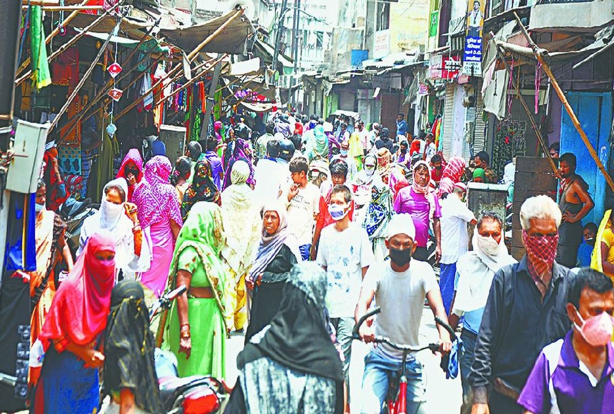 agra news: only fifty percent business in a month of unlock first phase