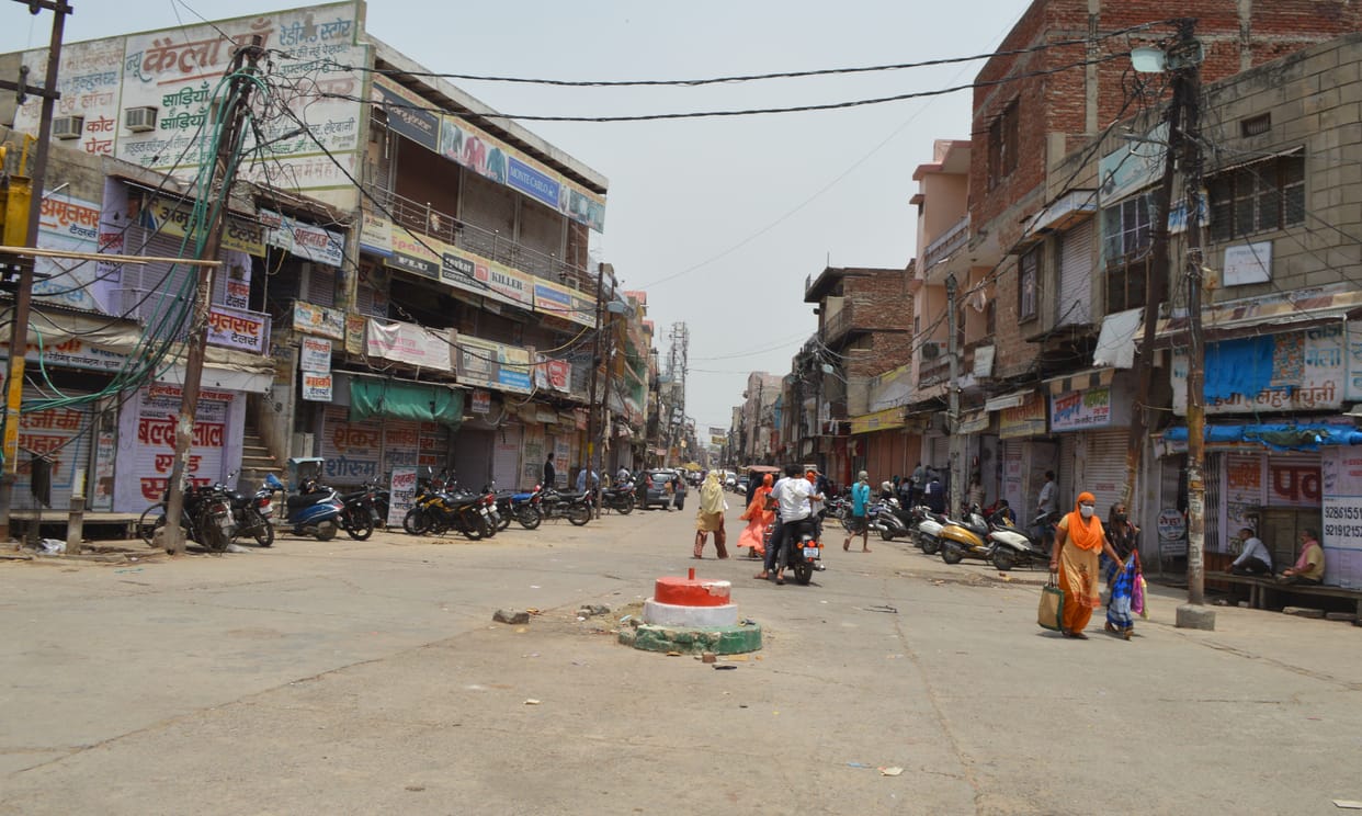 Hathras: shops open according to roster, there was silence somewhere and crowd