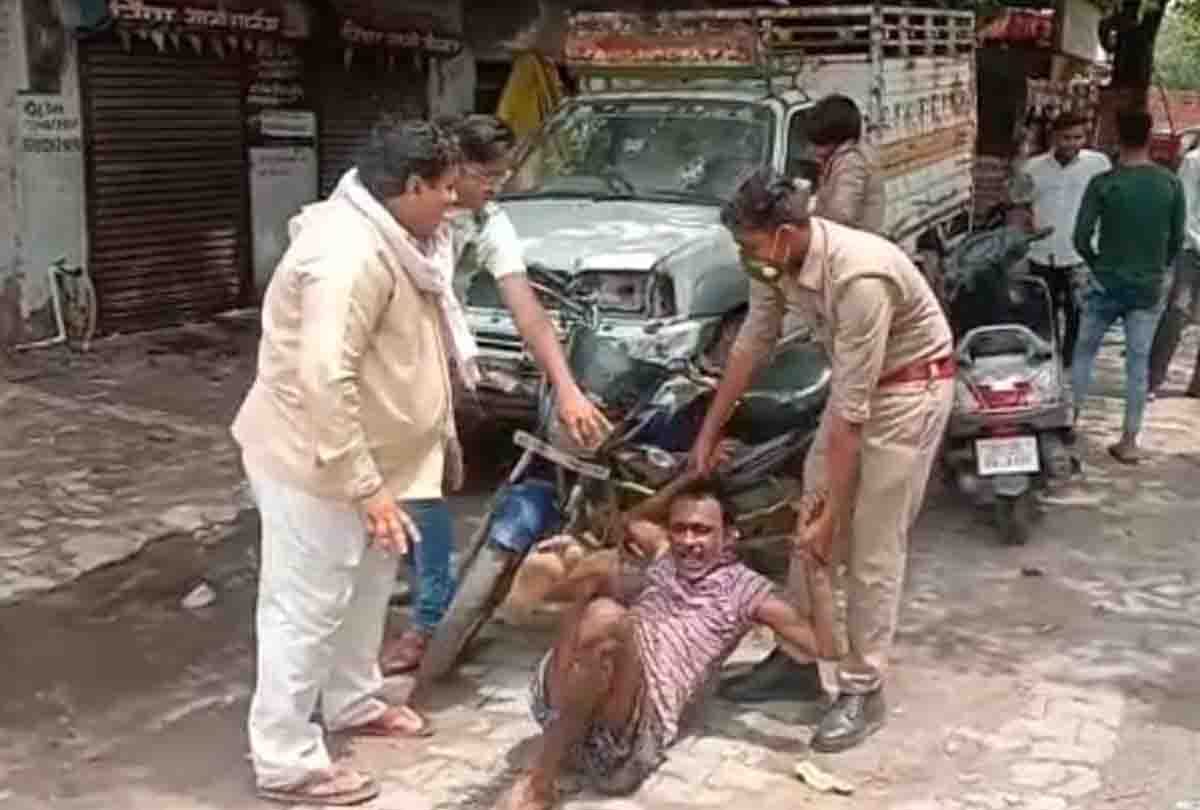 drunk man attacked on kanpur police with stone